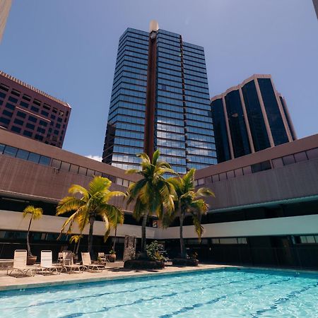 Bishop Suites At Executive Centre Honolulu Exterior photo