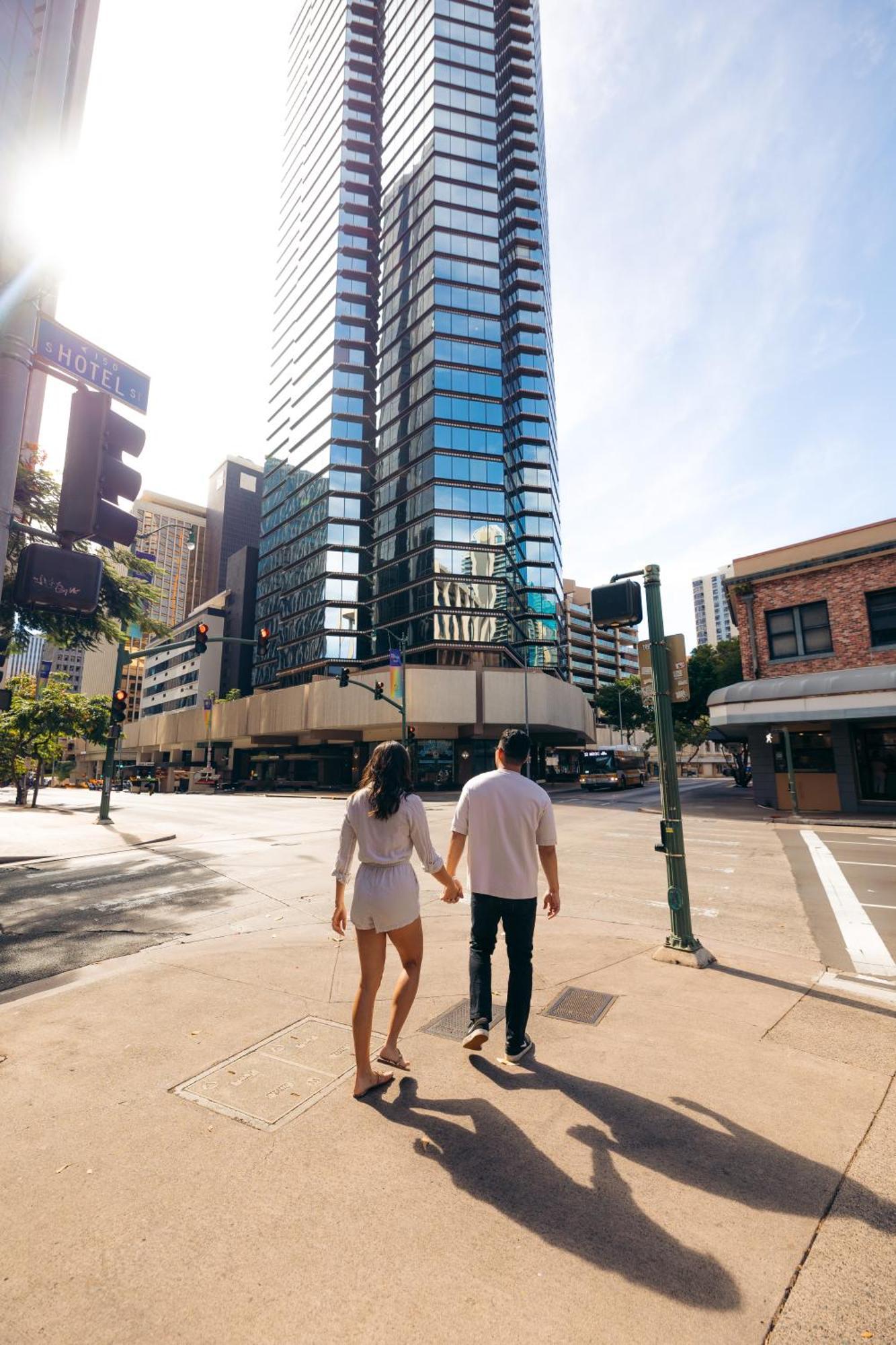 Bishop Suites At Executive Centre Honolulu Exterior photo